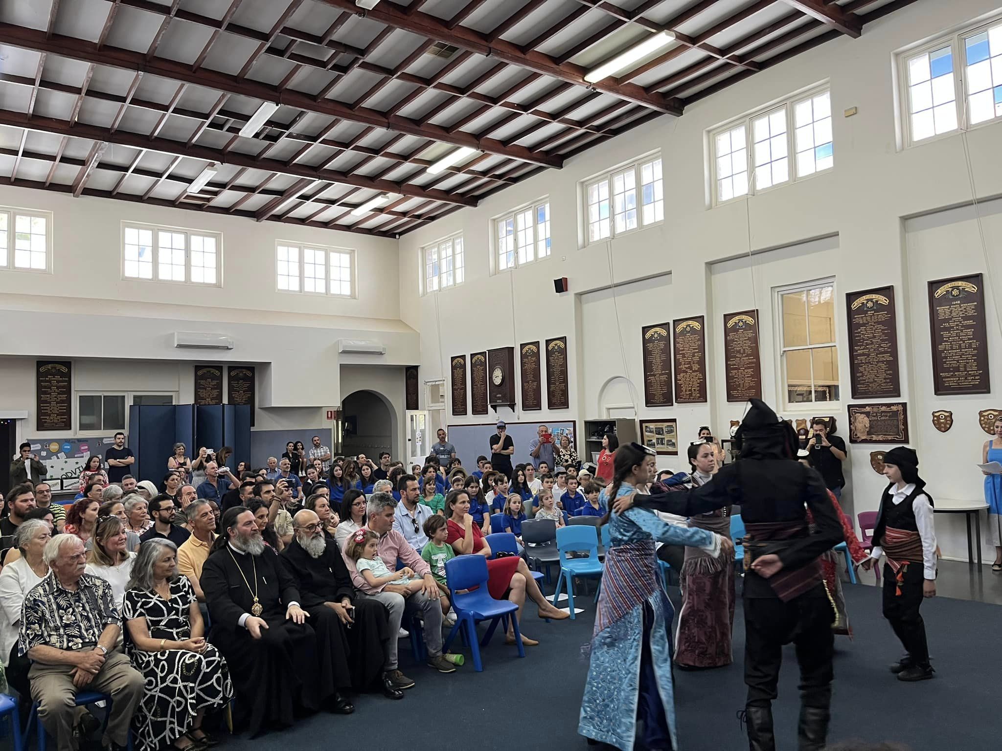 Perth: End of School Year Celebrations for the Greek Language and Culture Institute