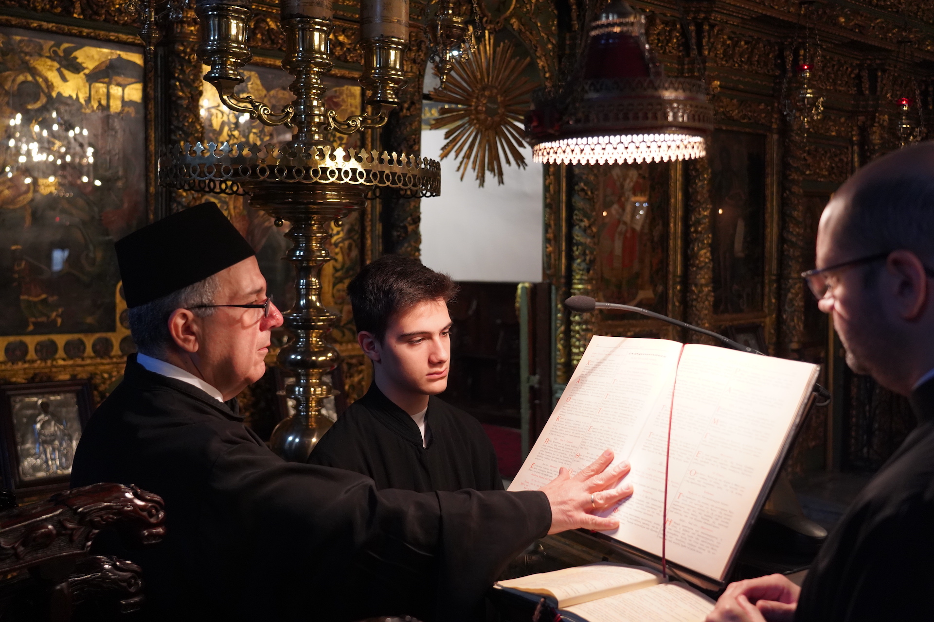 Metropolitan Isaiah of Tamassos and Oreinis officiated at the Venerable Patriarchal Church of Saint George
