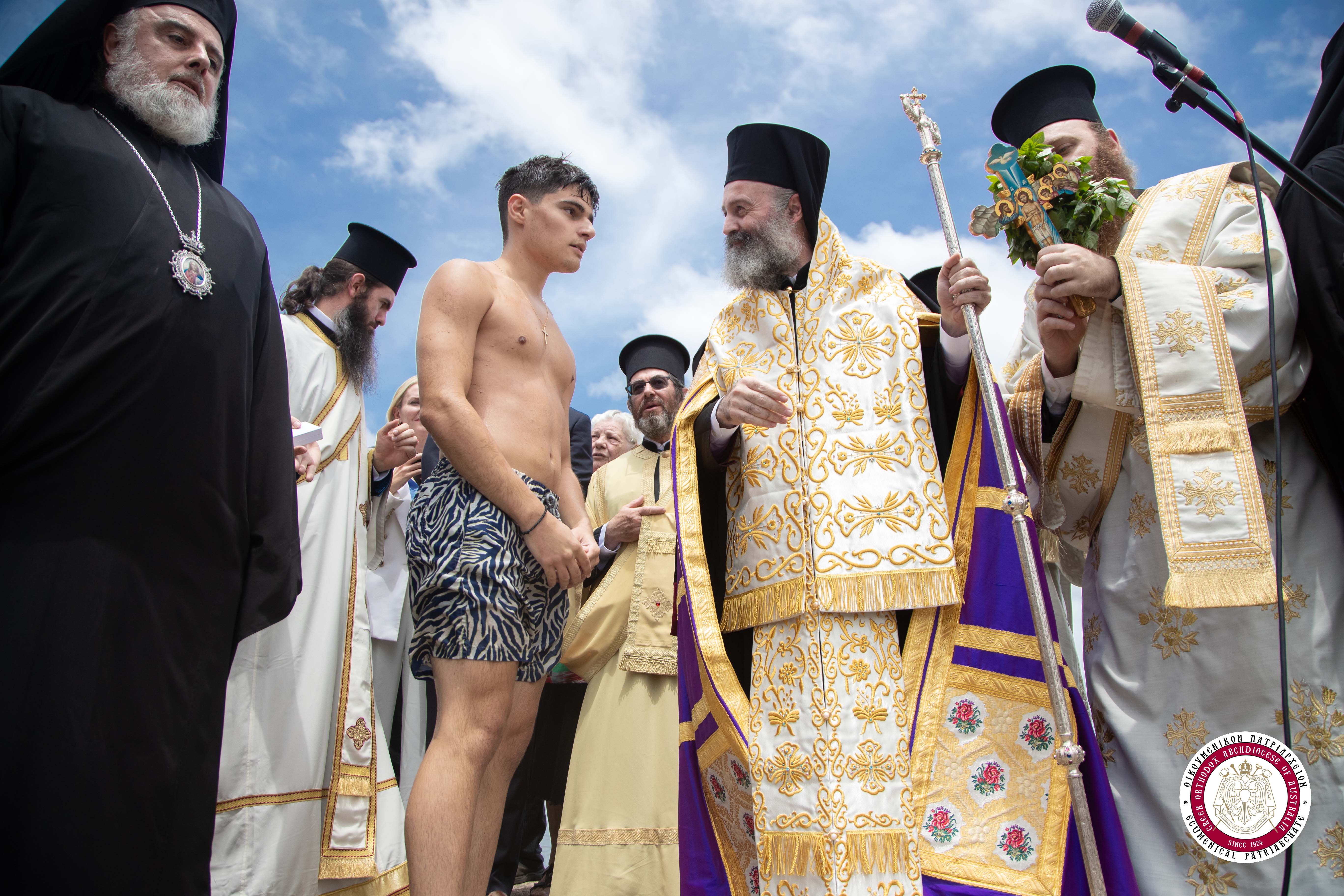 Thousands of faithful attend the Blessing of the Waters by Archbishop Makarios of Australia in Sydney