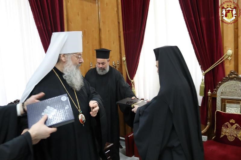 Patriarch of Jerusalem received Metropolitan of Kazan of the Patriarchate of Moscow