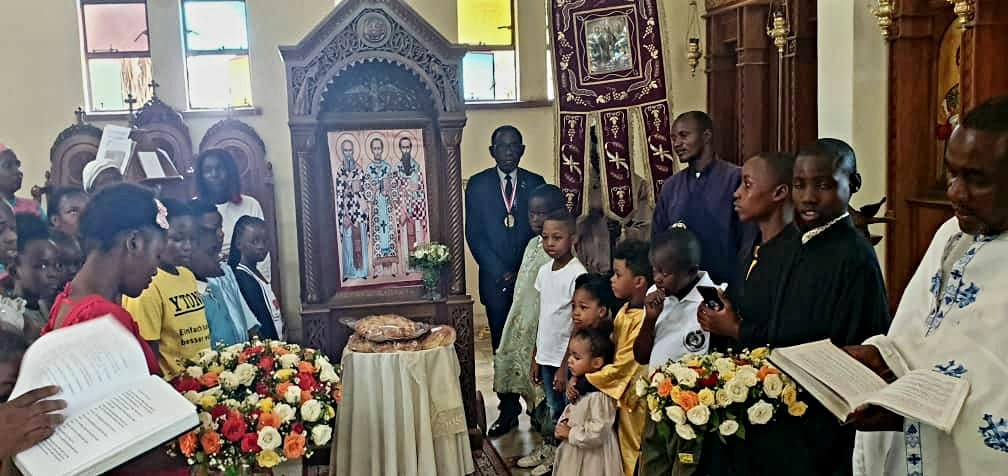 Metropolitan of Zambia: “The Three Hierarchs unified Hellenism with Christianity”