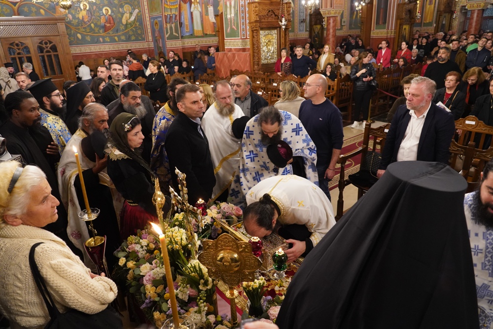 Limassol receives the Holy Cincture of the Theotokos